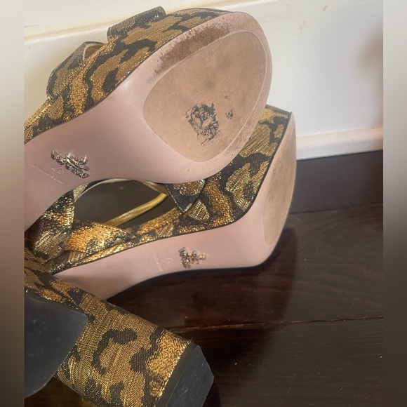 Prada gold metallic and black platform chunky sandal heels size 37 - Picture 6 of 6